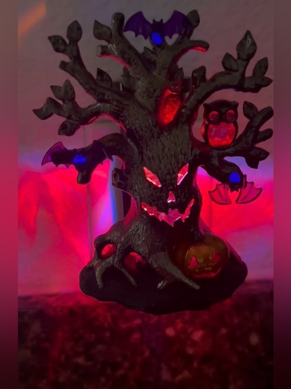 Bath & Body Works Haunted Monster Tree Wallflower Nightlight Plug - Picture 3 of 4